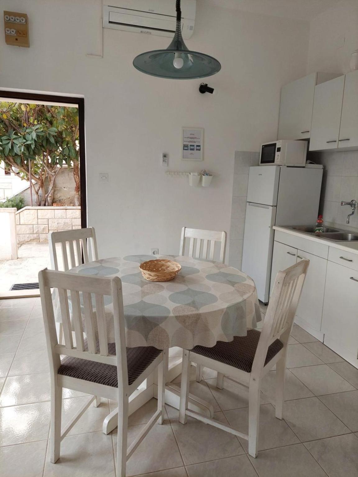 Apartments Pavao ポスティレ エクステリア 写真