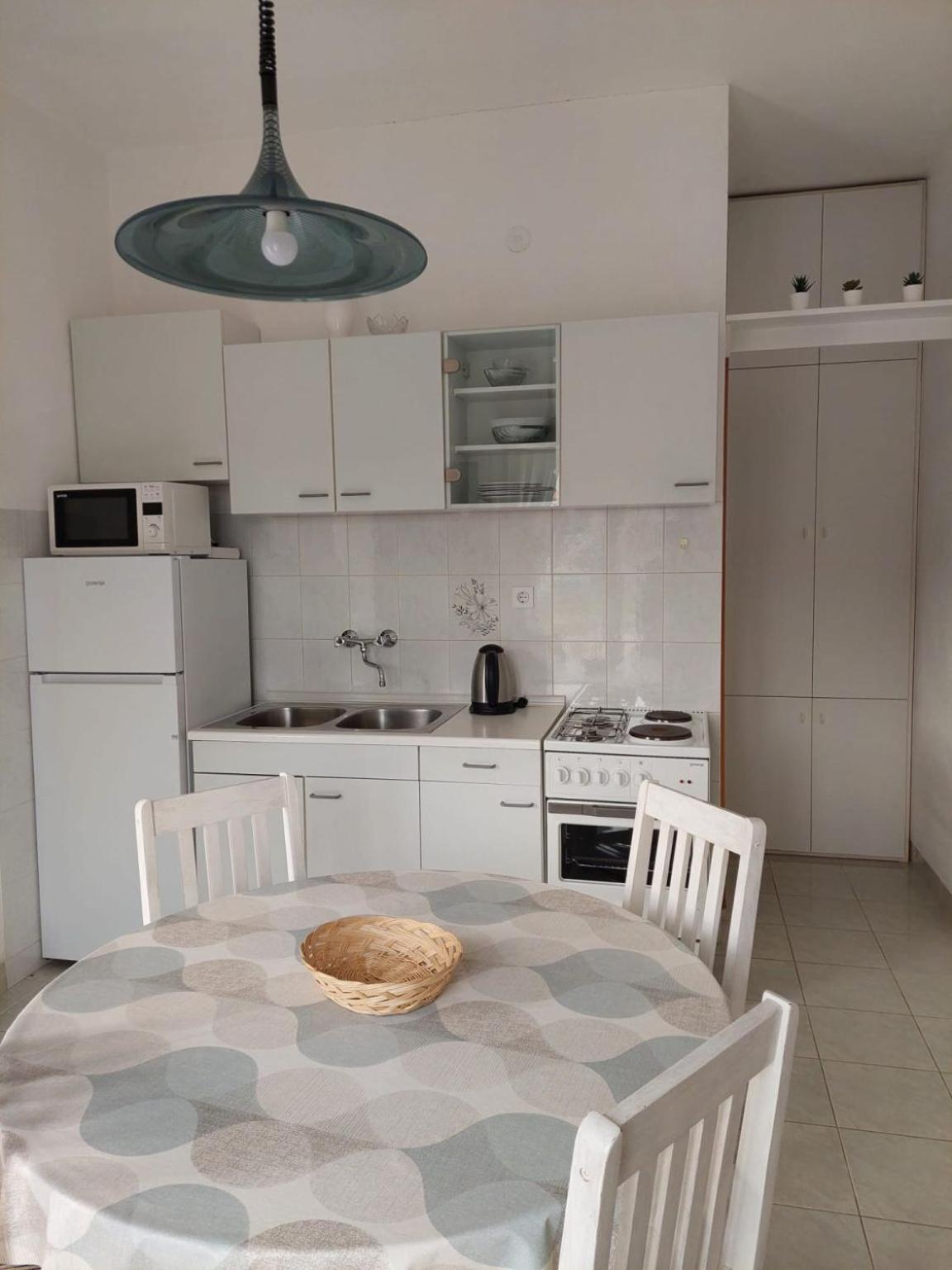 Apartments Pavao ポスティレ エクステリア 写真